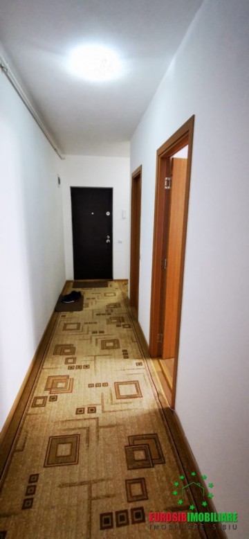 apartament-3-camere-mobilat-si-utilat-etaj-1-de-vanzare-calea-cisnadiei-sibiu-7